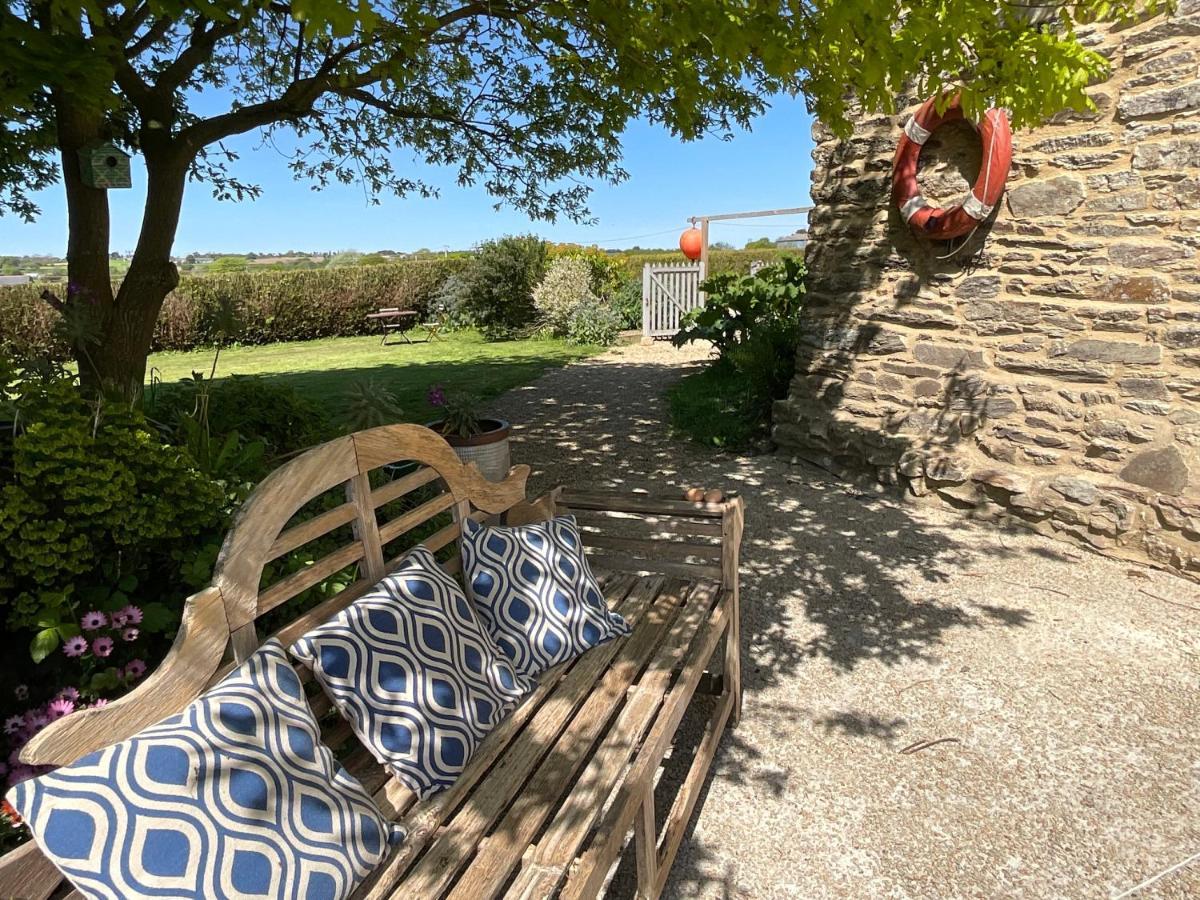 Ker Ar Men Bed & Breakfast Minihy-Tréguier Екстериор снимка